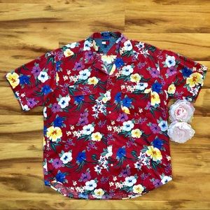 Tommy Hilfiger Hawaiian Floral Button Up Large